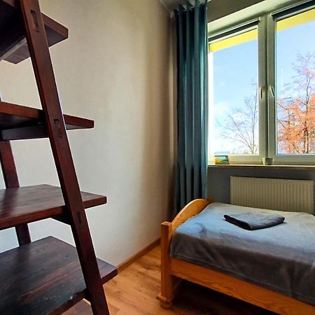 Apartament Z Ogrodem W Sercu Torunia Exterior foto