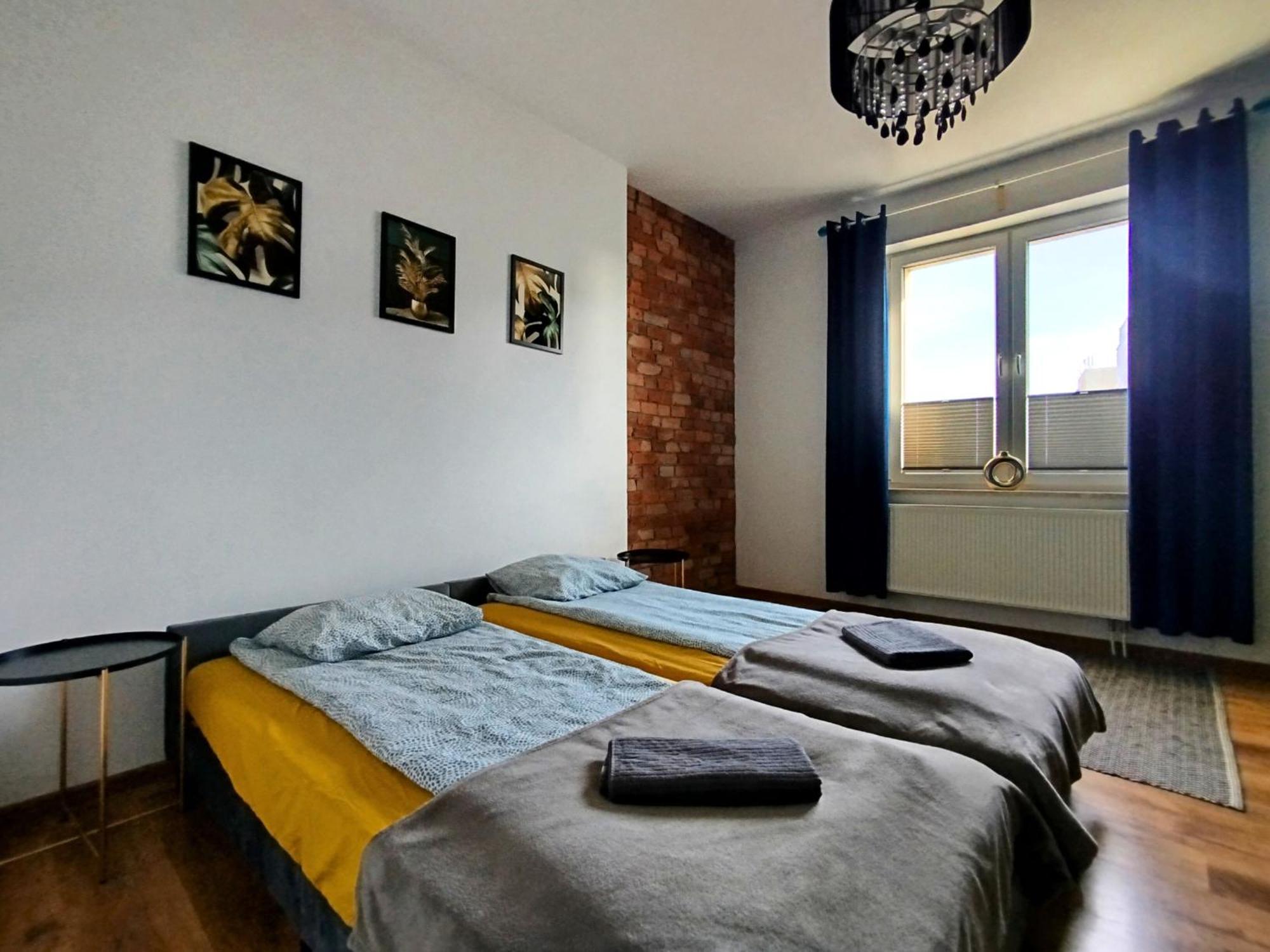 Apartament Z Ogrodem W Sercu Torunia Exterior foto