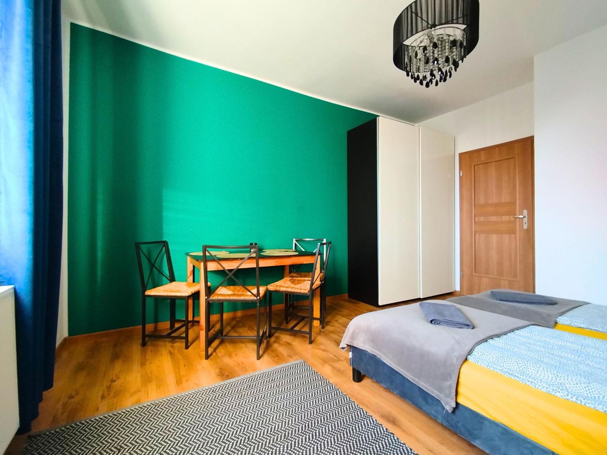 Apartament Z Ogrodem W Sercu Torunia Exterior foto
