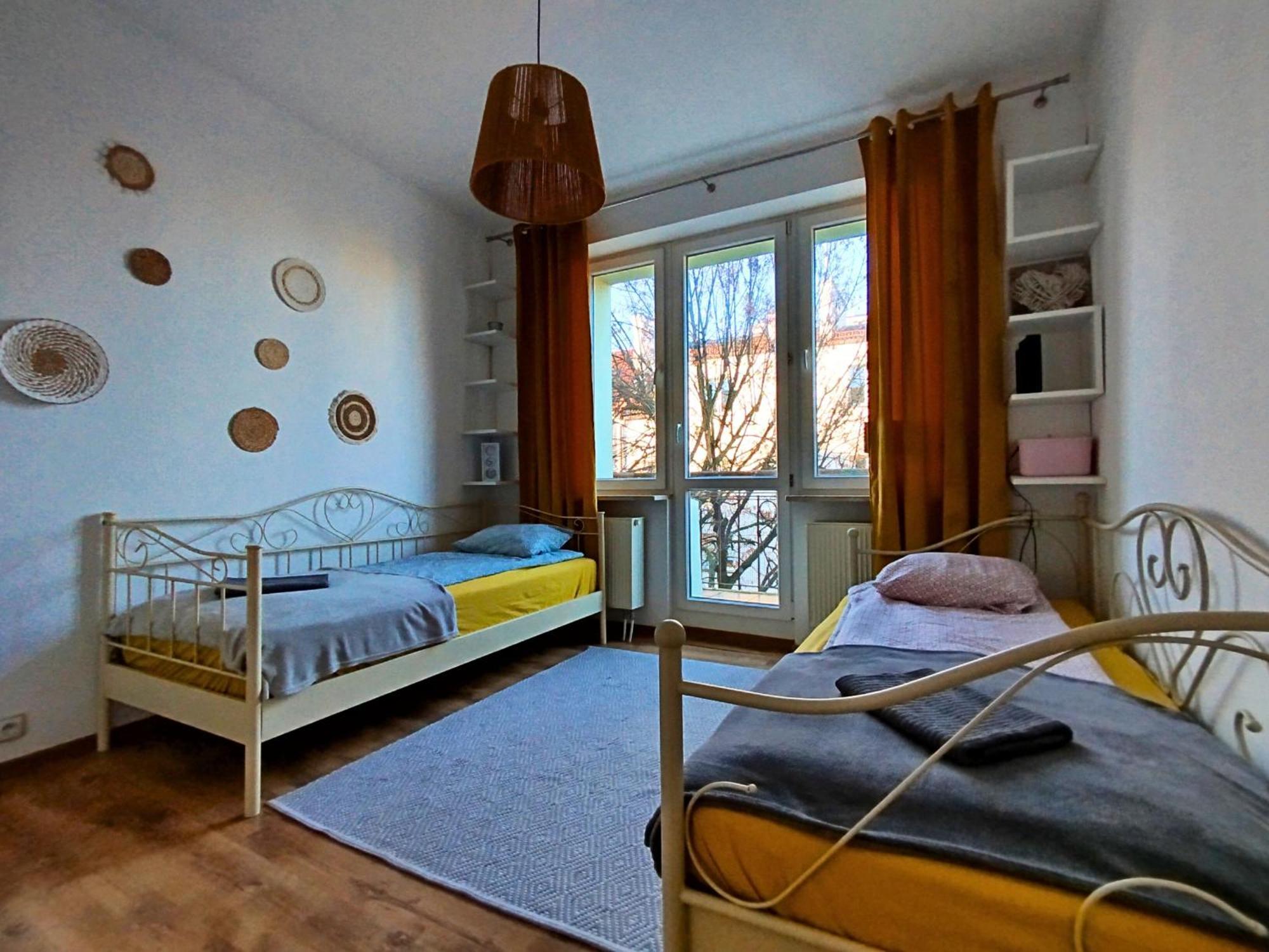 Apartament Z Ogrodem W Sercu Torunia Exterior foto